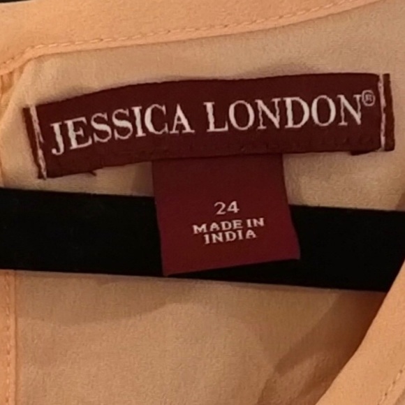 Jessica London coral/pink blouse with black lace - Picture 2 of 2